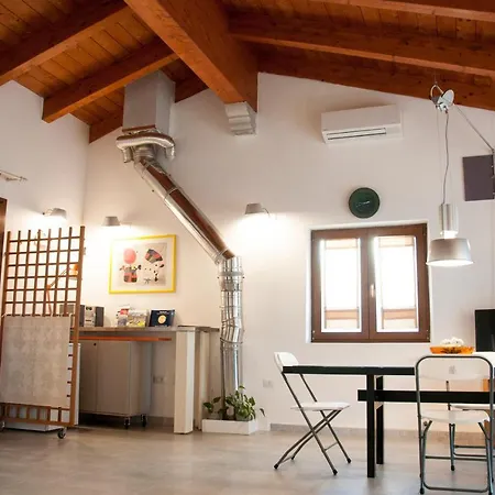 Detrabis Guest house *